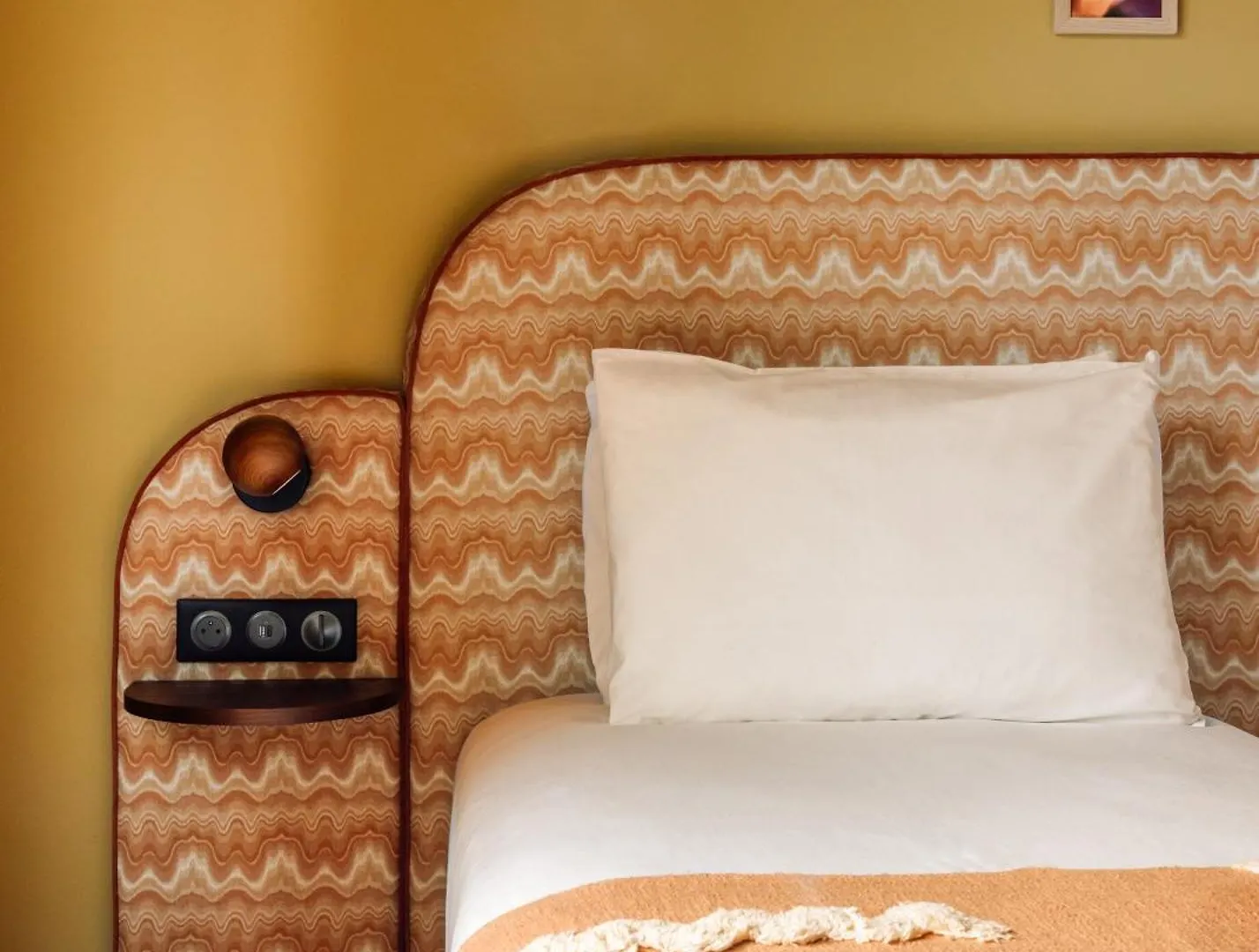 Le Jardin De Verre By Locke Hotel 4*