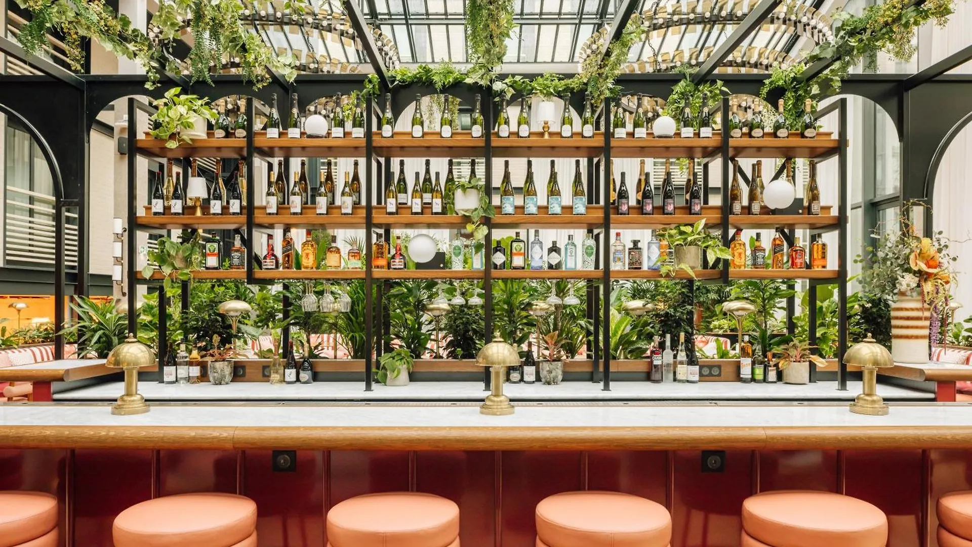 Le Jardin De Verre By Locke Hotel Paris